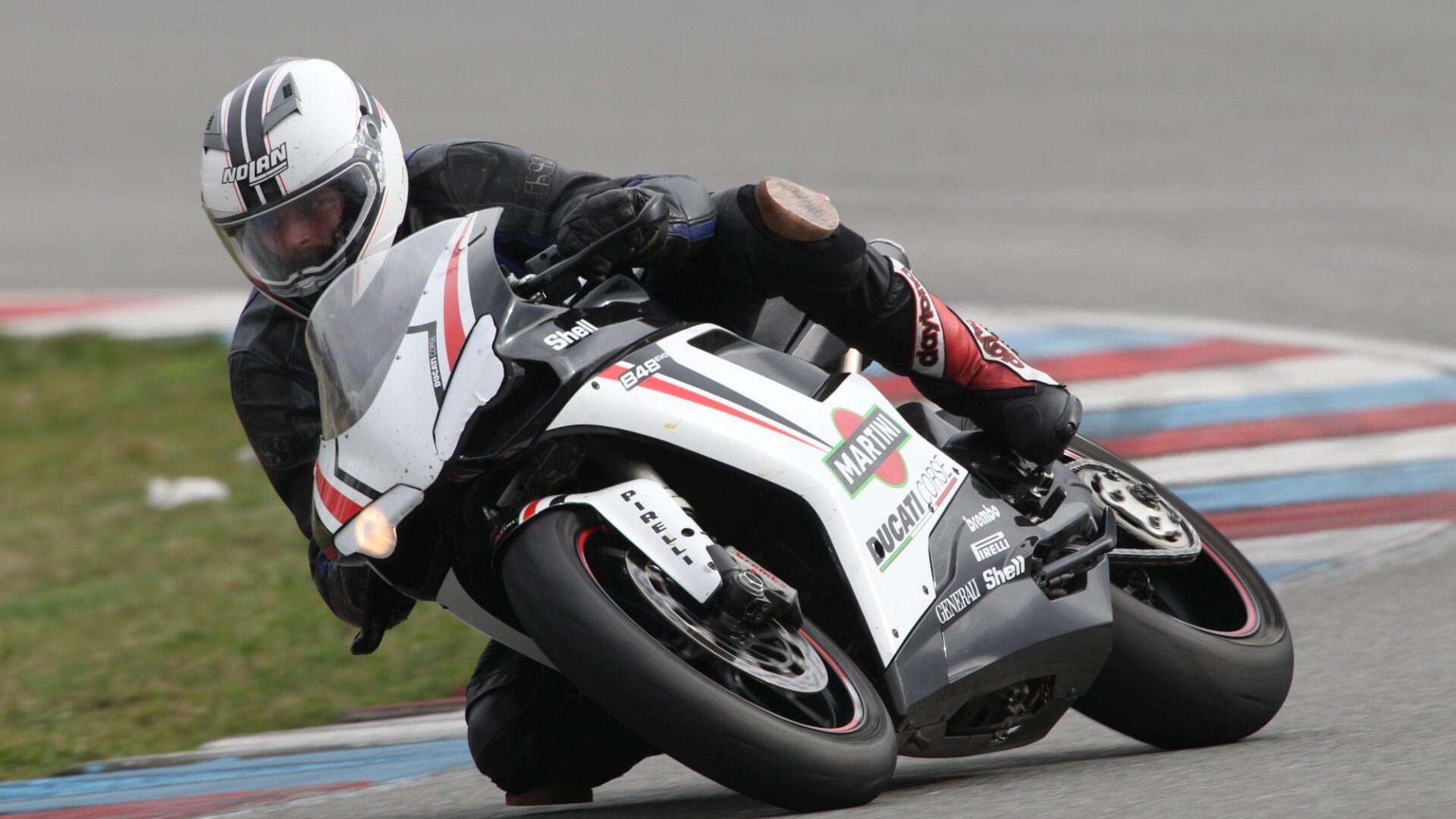 Ideallinie ohne Gegenverkehr