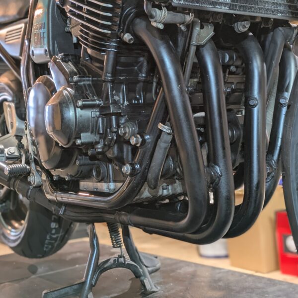 Auspuff neu lackiert...