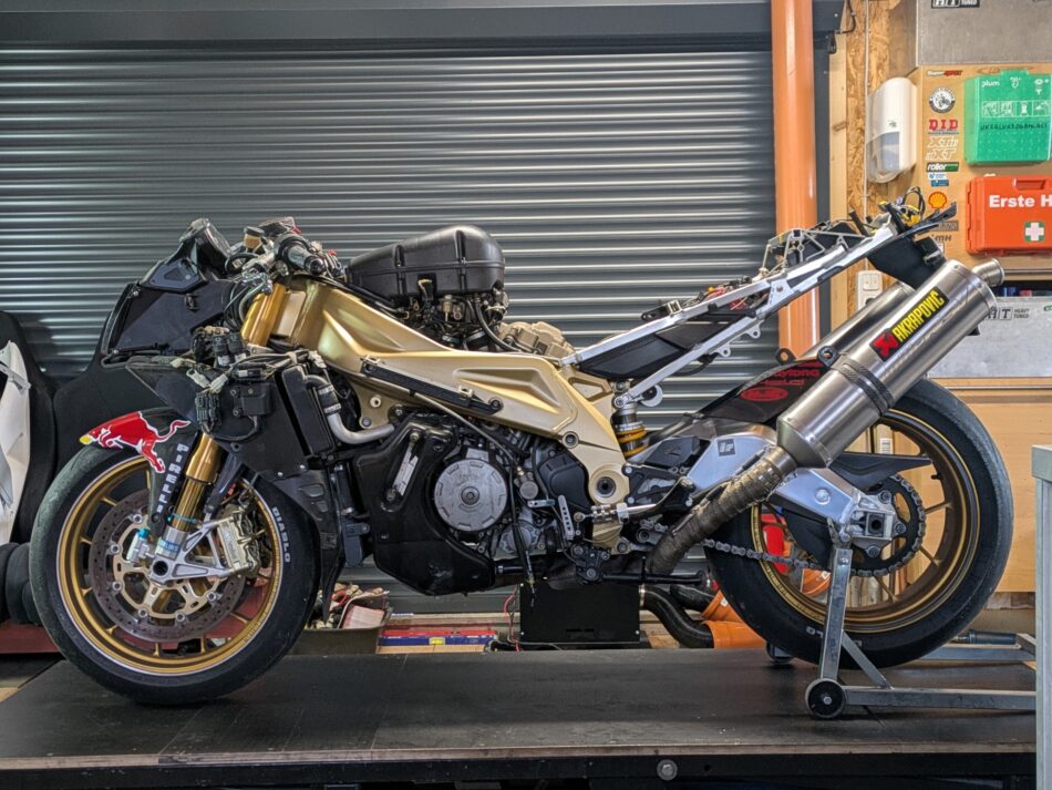 Aprilia RSV 1000 RR Factory Foto