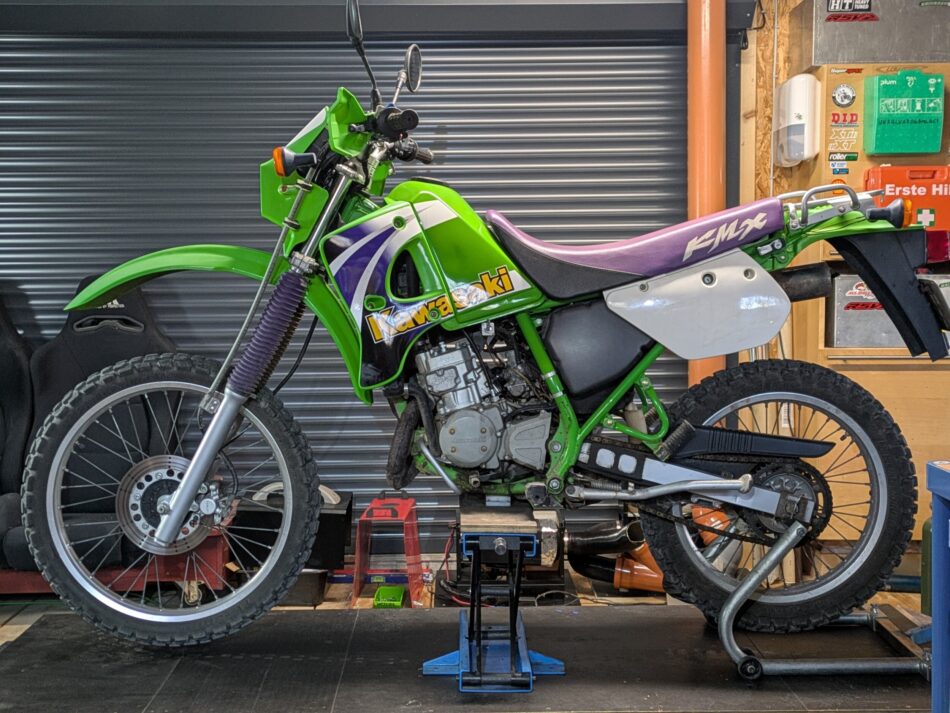 Kawasaki KMX 125 Comp Foto