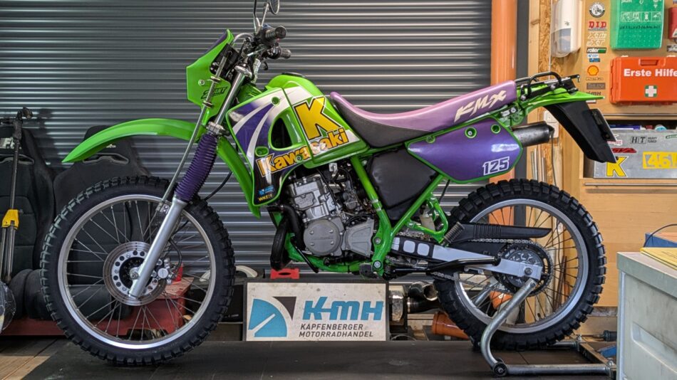 Kawasaki KMX 125 Comp Foto
